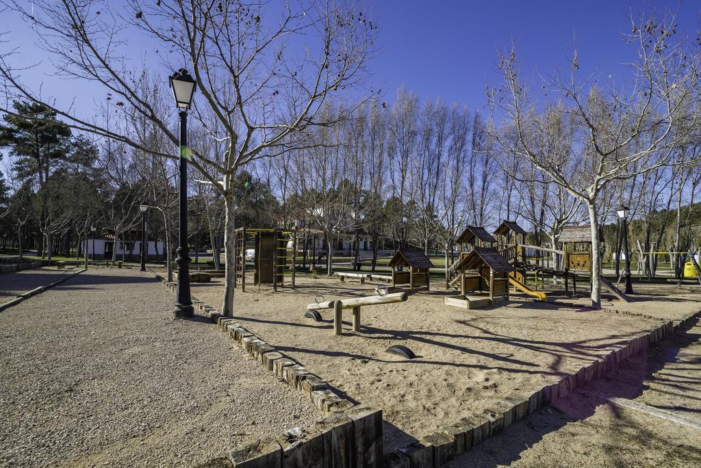 Camping Caravaning Cuenca Куэнка Экстерьер фото