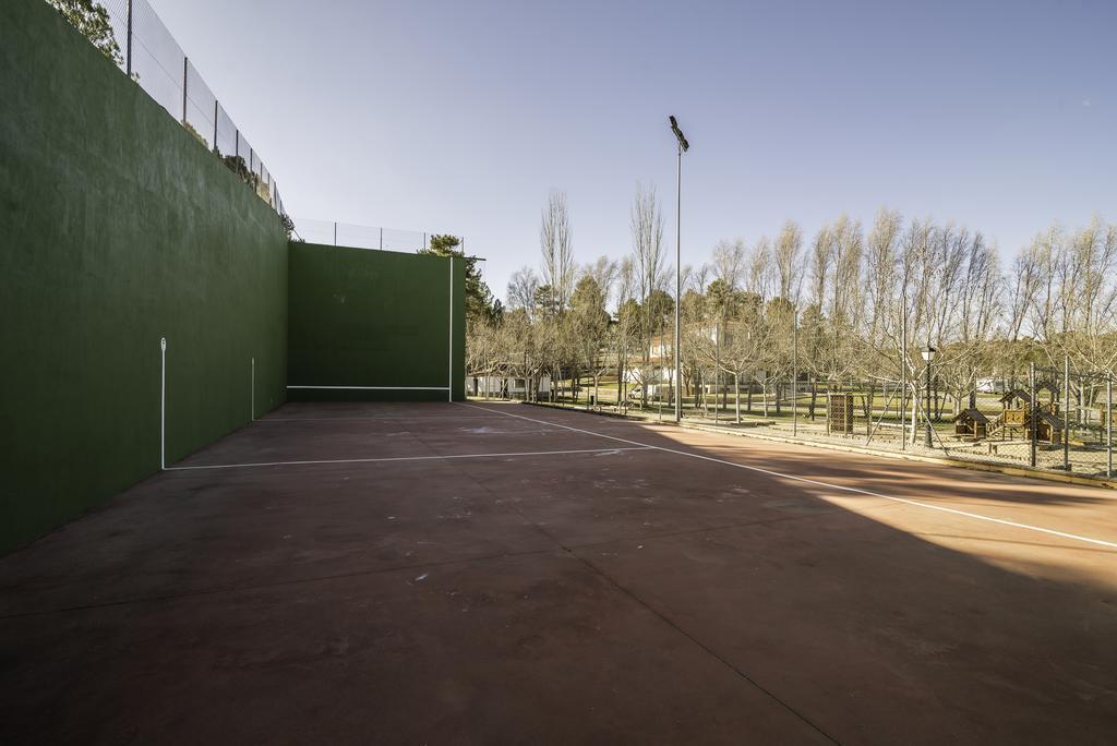 Camping Caravaning Cuenca Куэнка Экстерьер фото